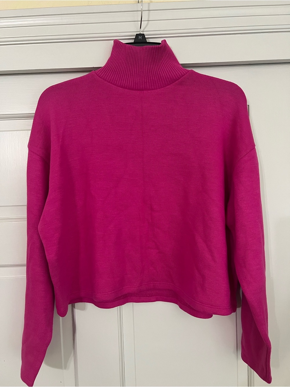 Zara Bright Fuchsia Cropped Mockneck Sweater - Size small